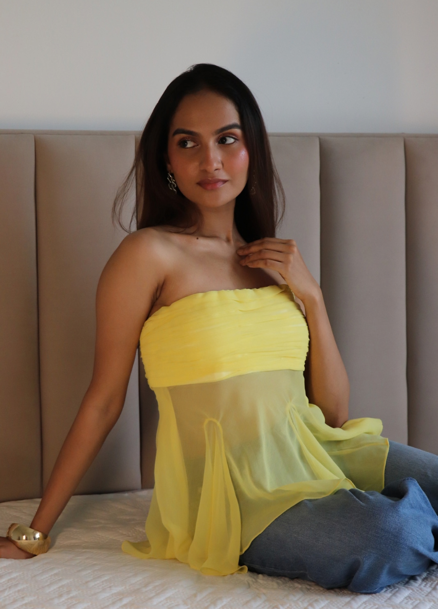 SOFIA FLOWY TOP