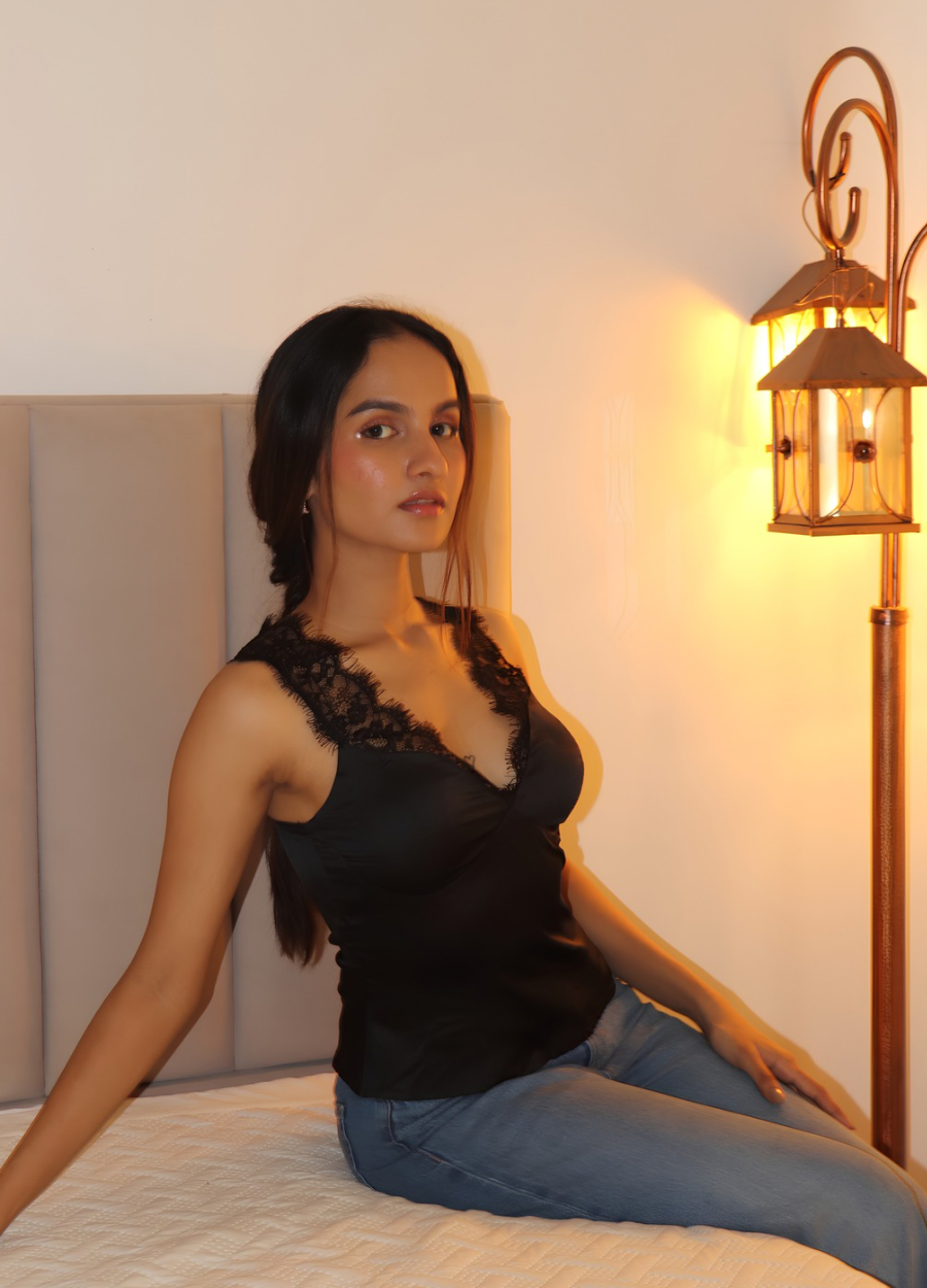 ELSIE LACE TOP